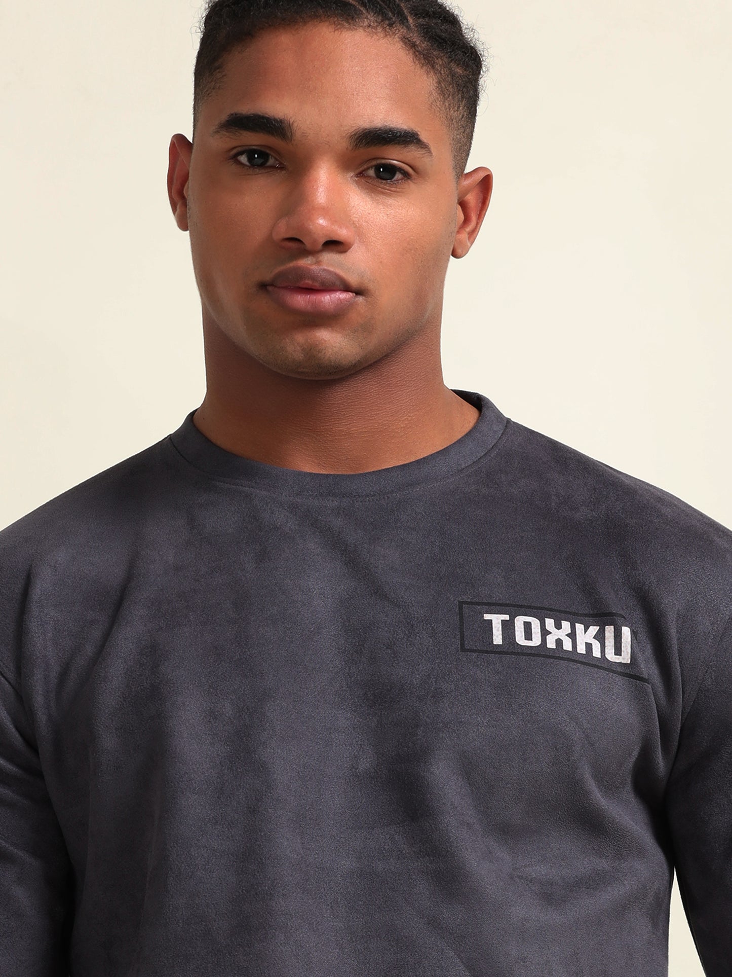 Violet Velvet Premium T-Shirt – A Statement of Elegance and Comfort - D&K LUXUR