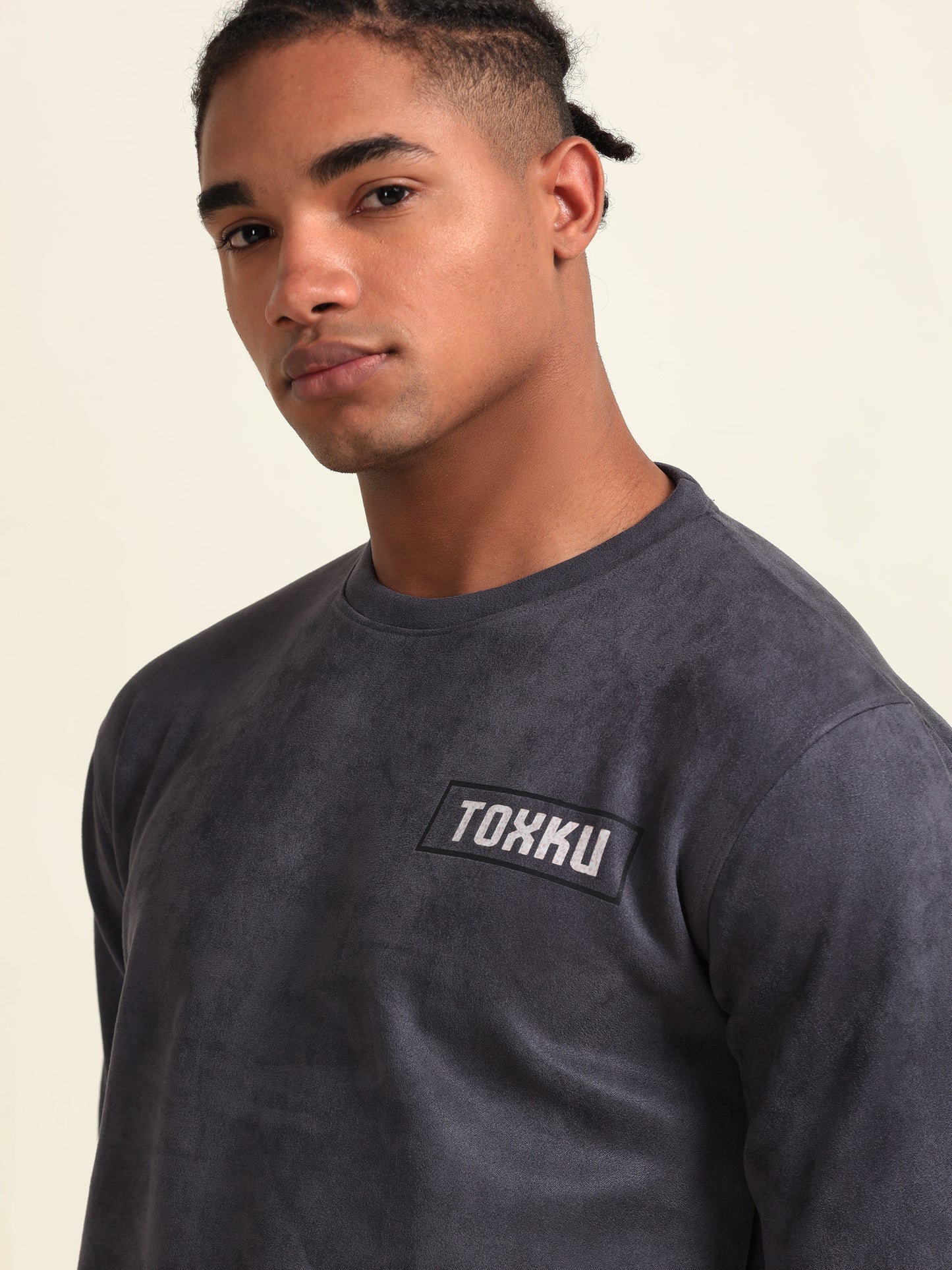 Violet Velvet Premium T-Shirt – A Statement of Elegance and Comfort - D&K LUXUR