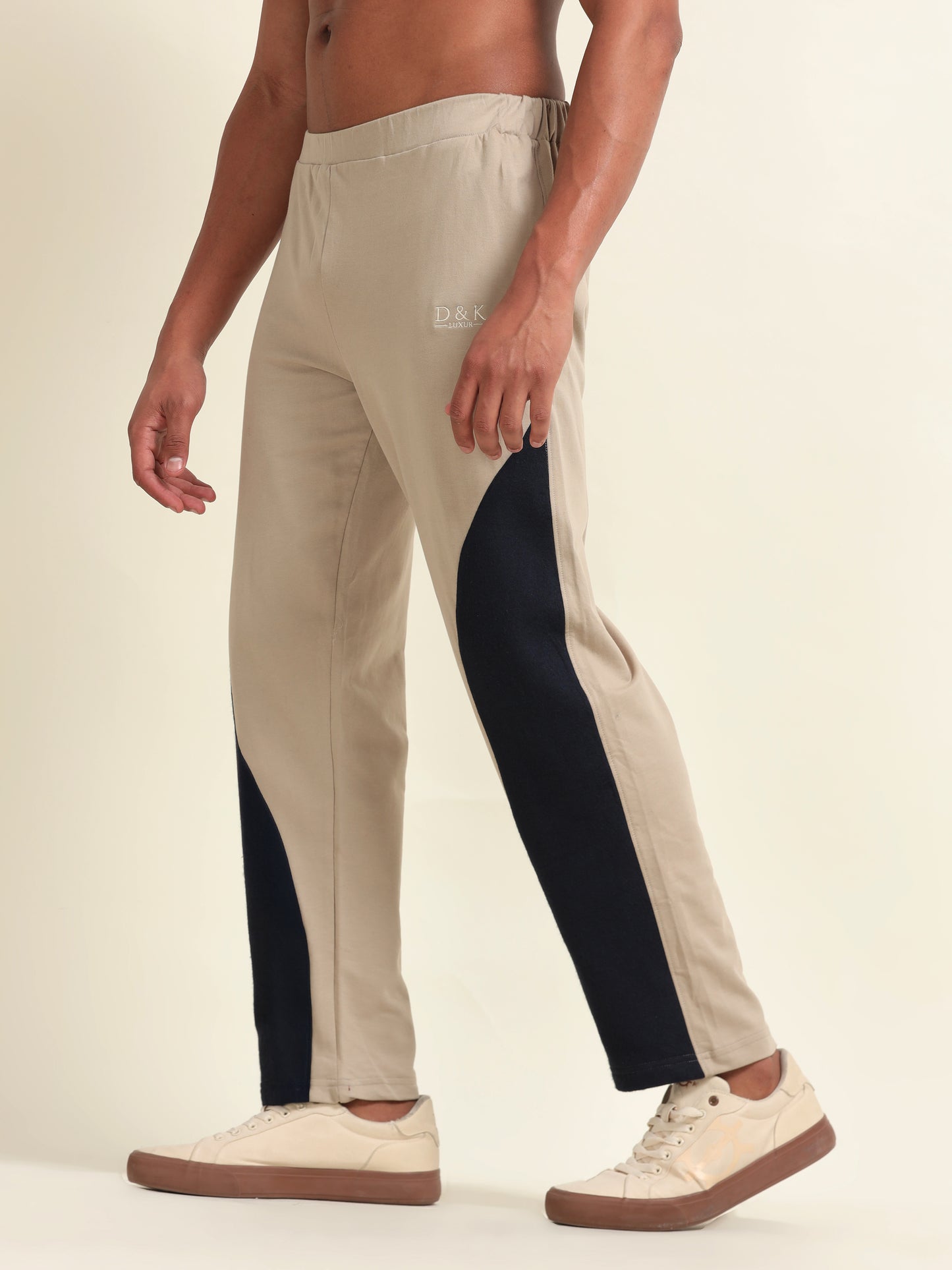 Patchwork Fleece Track Pants – Bold Contrast, Ultimate Comfort - D&K LUXUR