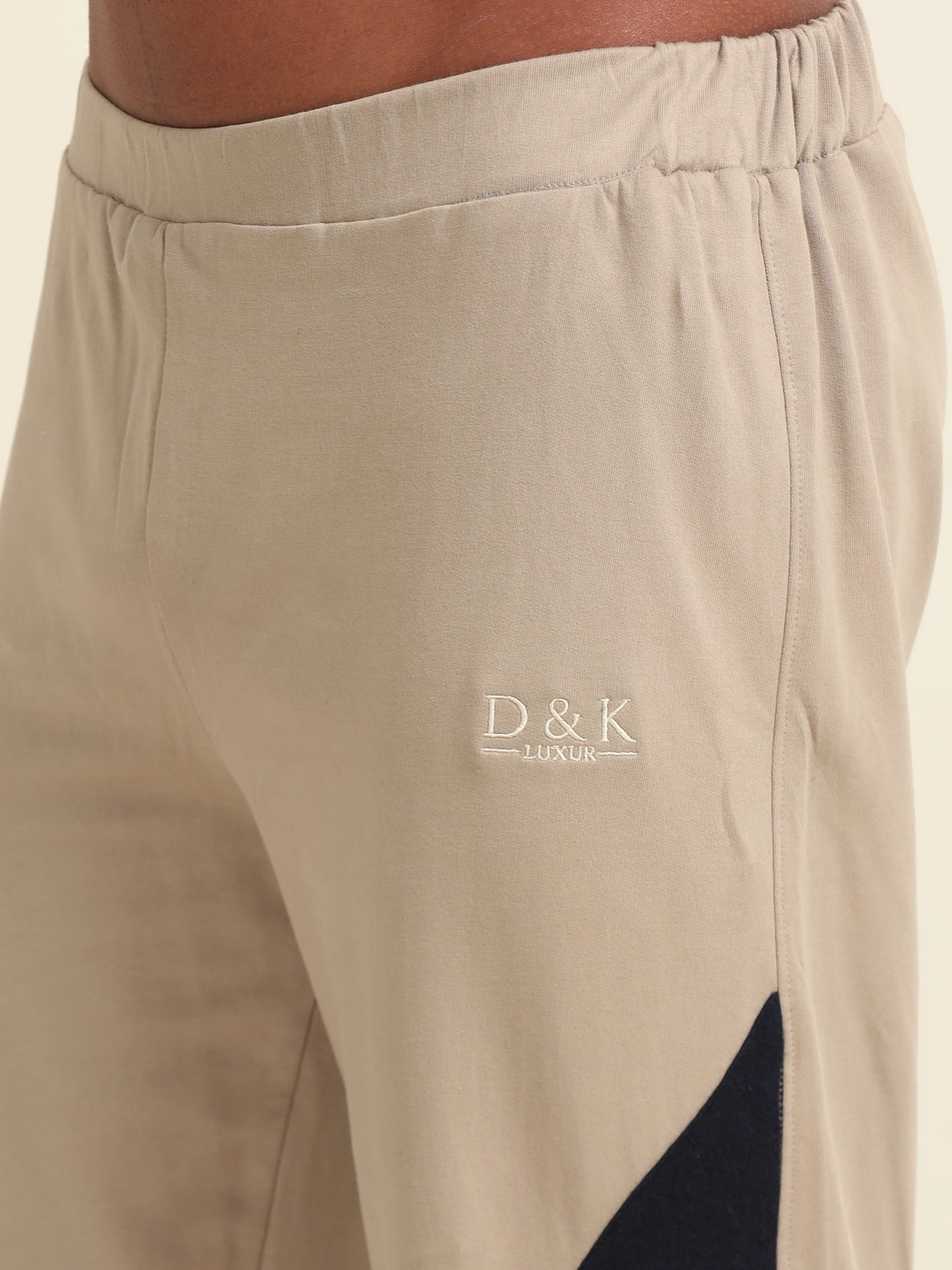 Patchwork Fleece Track Pants – Bold Contrast, Ultimate Comfort - D&K LUXUR