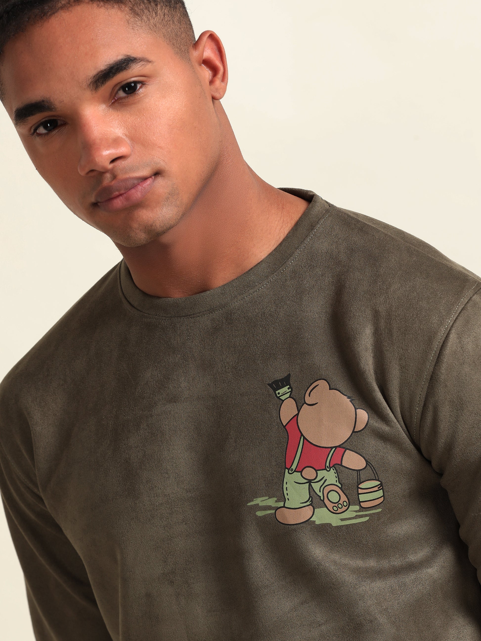 Teddy Back Print T-Shirt – Playful, Bold & Perfect for Casual Fridays - D&K LUXUR