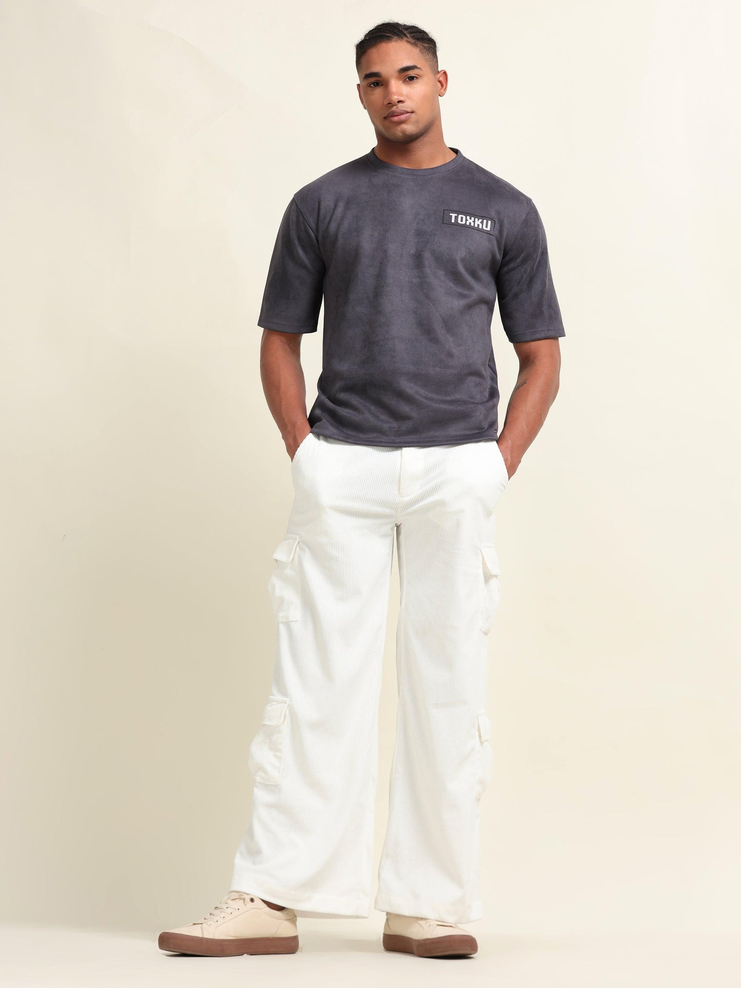 White Loose-Fit Cargo – The Ultimate Blend of Comfort & Utility - D&K LUXUR