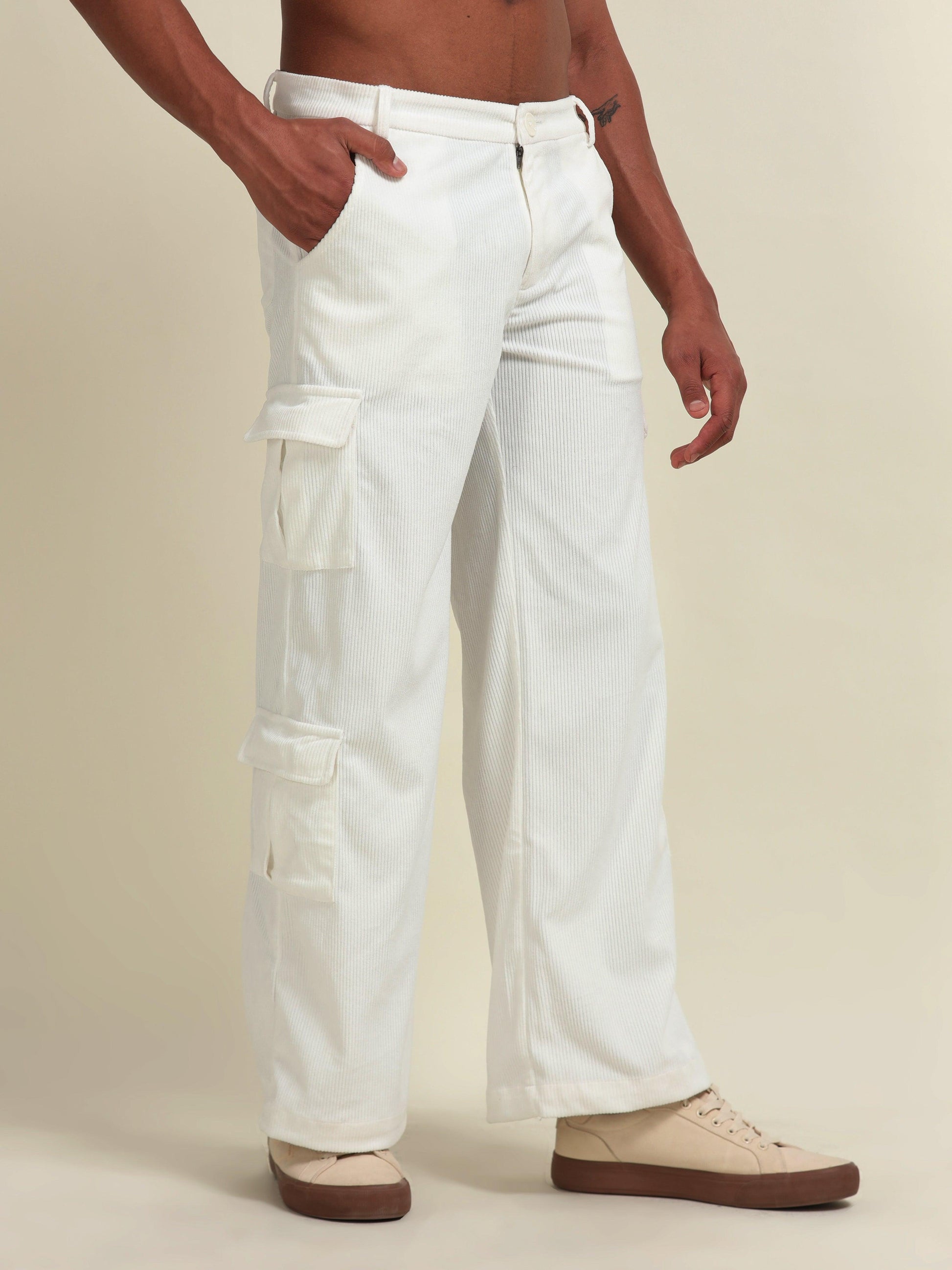 White Loose-Fit Cargo – The Ultimate Blend of Comfort & Utility - D&K LUXUR